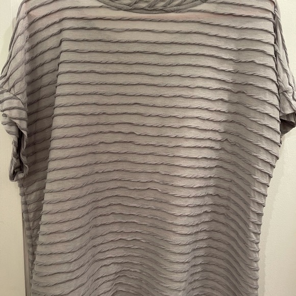 Gray Tee - Picture 5 of 5